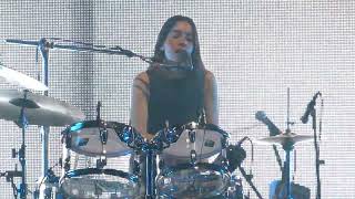 12/21 HAIM - Everybody's trying to figure me out @ Merriweather Post Pavilion, Columbia, MD 9/10/25