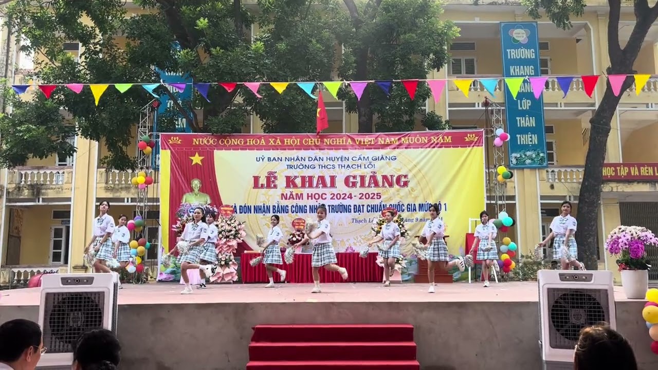 Nhảy: BAY LÊN NHÉ ƯỚC MƠ HỌC TRÒ - HS lớp 9 trường THCS Thạch Lỗi