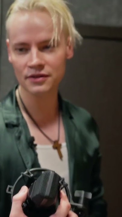 🎤 SHAMAN | СКОЛЬКО СТОИТ МИКРОФОН НА КОТОРЫЙ Я ЗАПИСЫВАЮ ВСЕ СВОИ ПЕСНИ ...