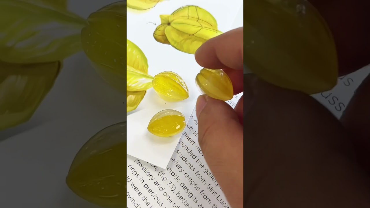 Handcarved agate starfurit #carvingart #crystals #agate #gemstone #necklace