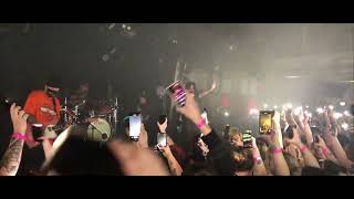 Complete Collapse - Sleeping With Sirens - Live at The Gov ADELAIDE 30 Nov 2022. Resimi