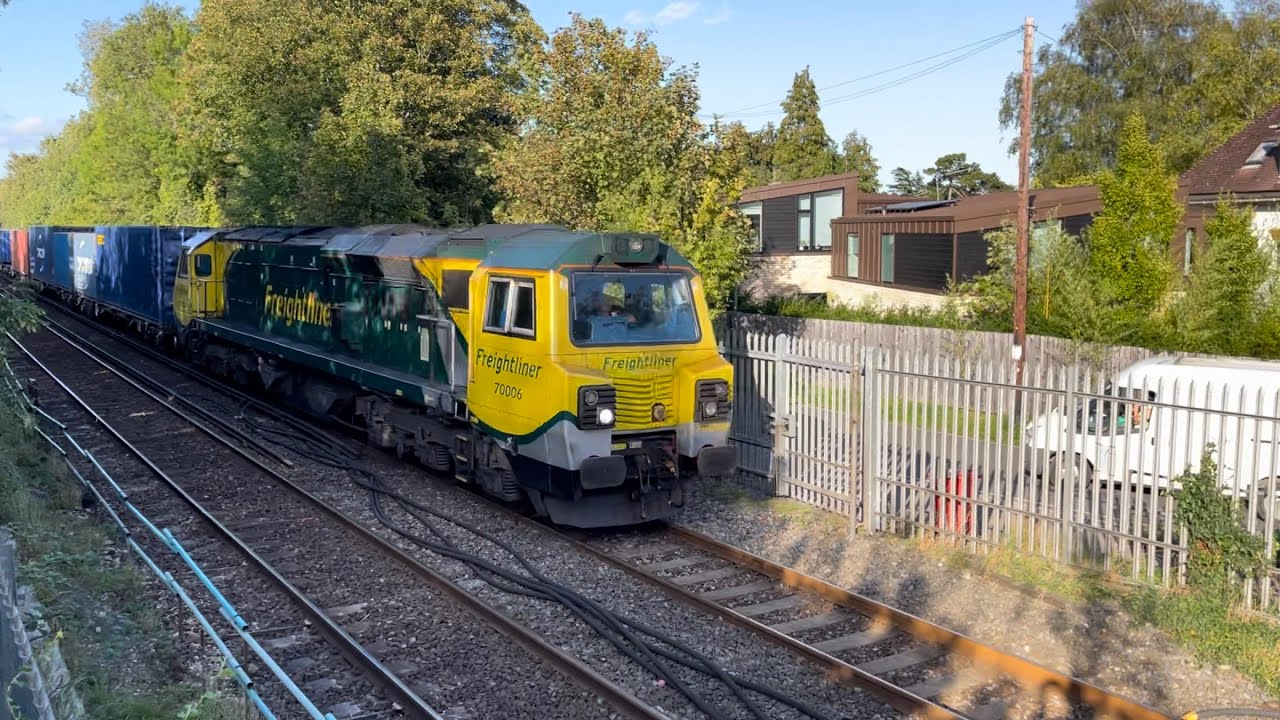 Class 70 + 444 Desiro | 70006 + 444013 + 444031 | Freightliner + SWR