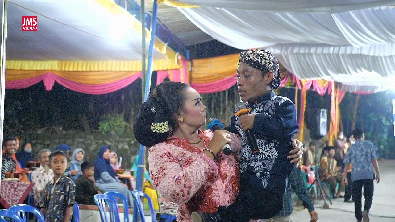 SARU BANGET !!!  GUYON MATON MBOKE DEMBIK  UNCEK MC MENANG AKEH 😊😊!! SANGKURIANG