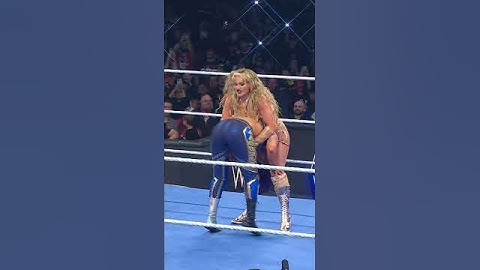 Tiffany Stratton was pulling out all the stops against Bayley 😮‍💨