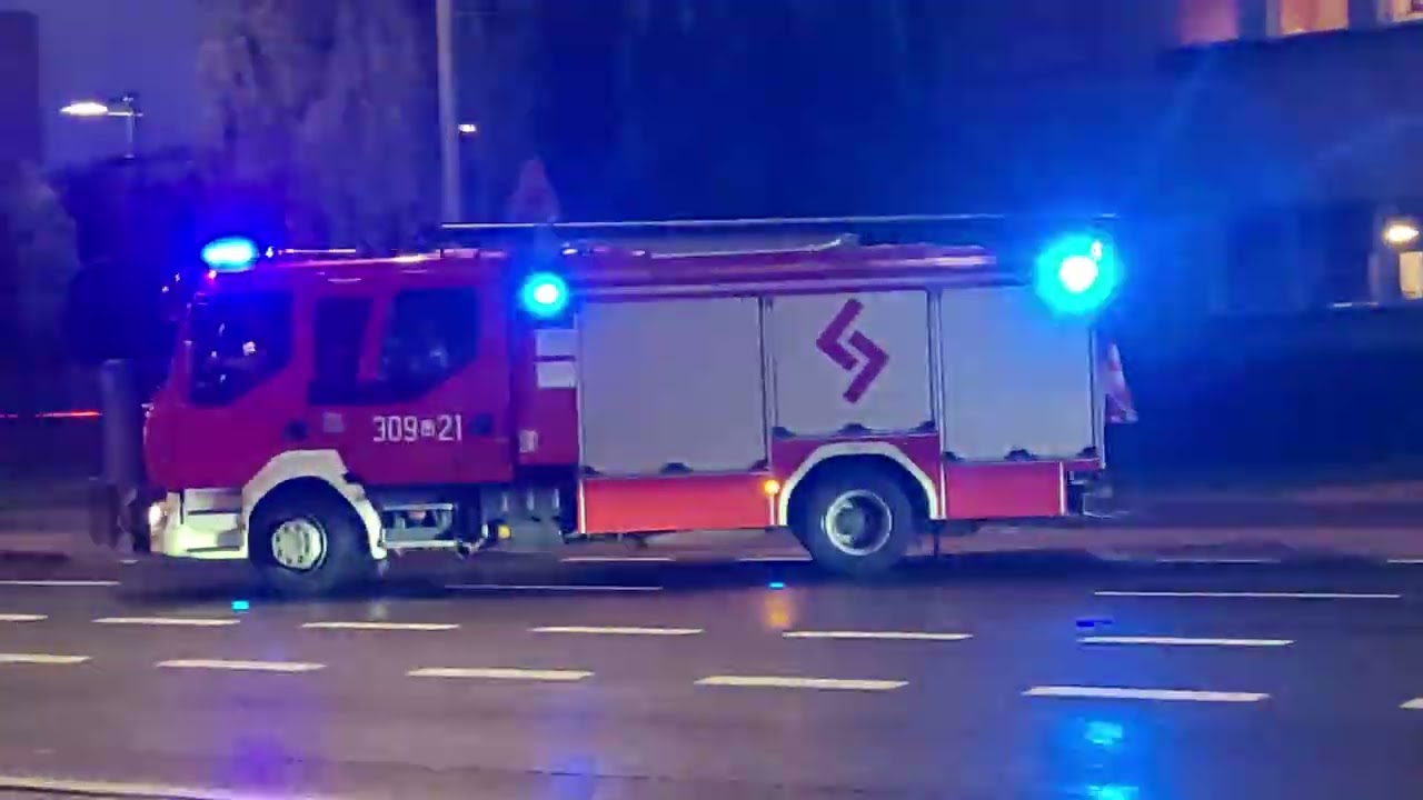 [Trąby] Alarmowo: 309[W]21 - GBARt 2/16 - Renault Range D16 4x2/PS. Szczęśniak - JRG 9 Warszawa 