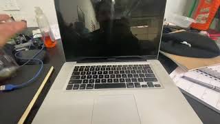 MacBook stuck on black screen by Leo Mafraji Motors 679 views 3 years ago 1 minute, 39 seconds