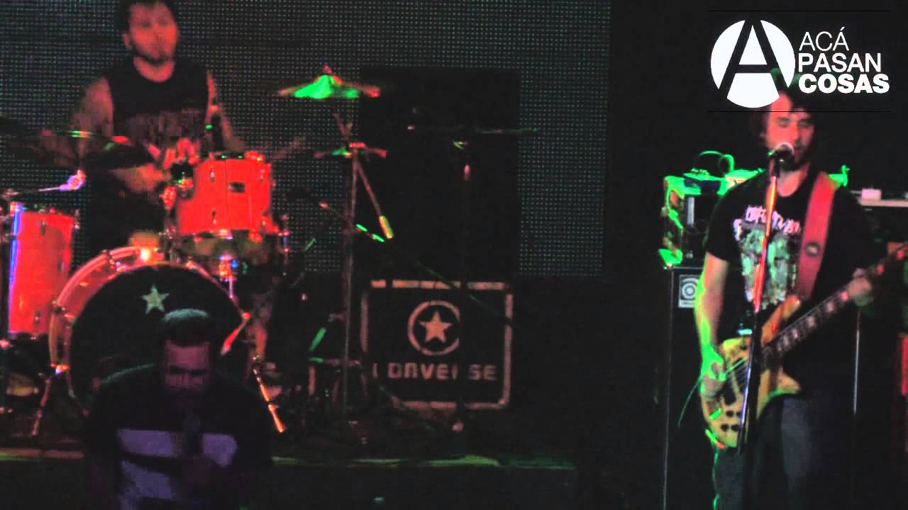 CLAY - ILL GUACHINI EN THE ROXY. COBERTURA ACA PASAN COSAS & RVZ.TV