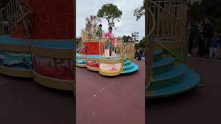 Disney World Parade Mulan #disney #mulan  #disneyparks