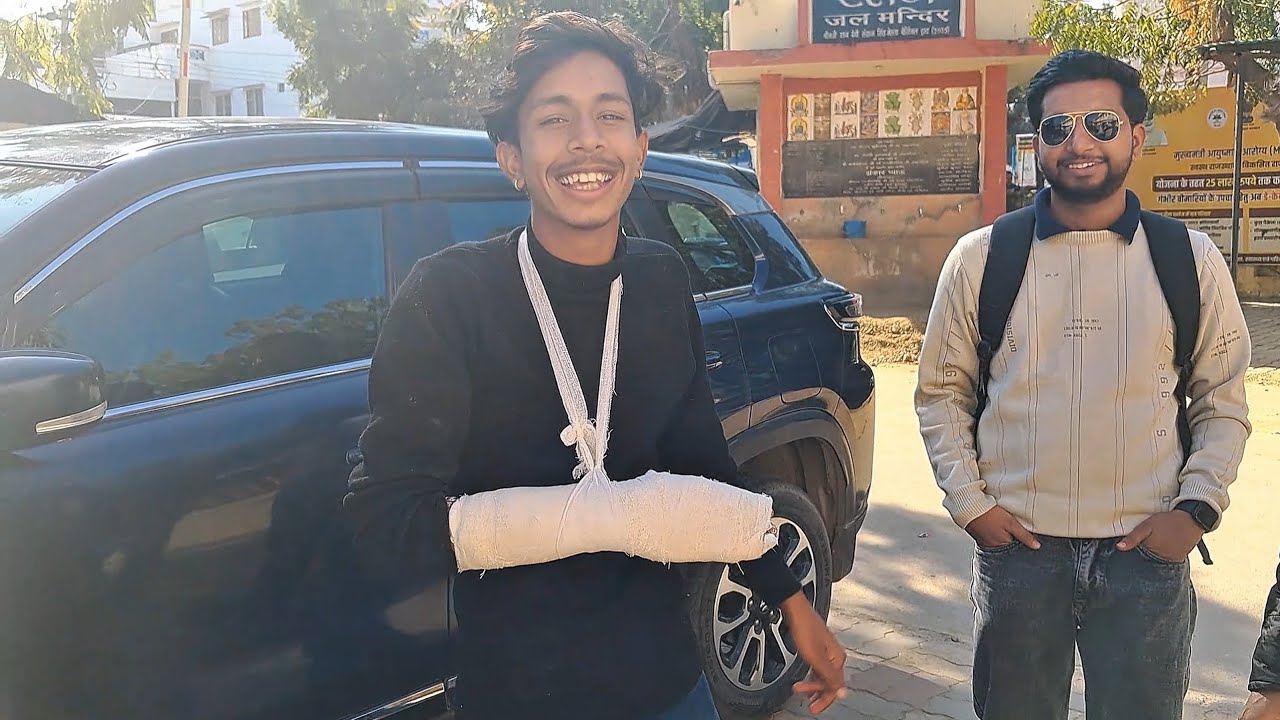 हाथ टूट गया 🥲🥲