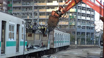 電車パンタグラフ解体 電車パンタグラフ解体