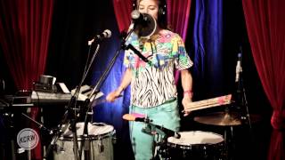 tUnE-yArDs performing &quot;Water Fountain&quot; Live at the Village on KCRW