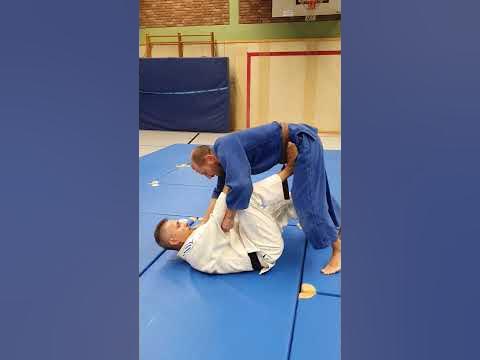 Judo/Самый Эффективный Бросок/Поднял, Подсек и Бросил/#Shorts - YouTube