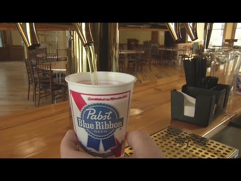 Videó: Miért hagyta el pabst Milwaukee-t?