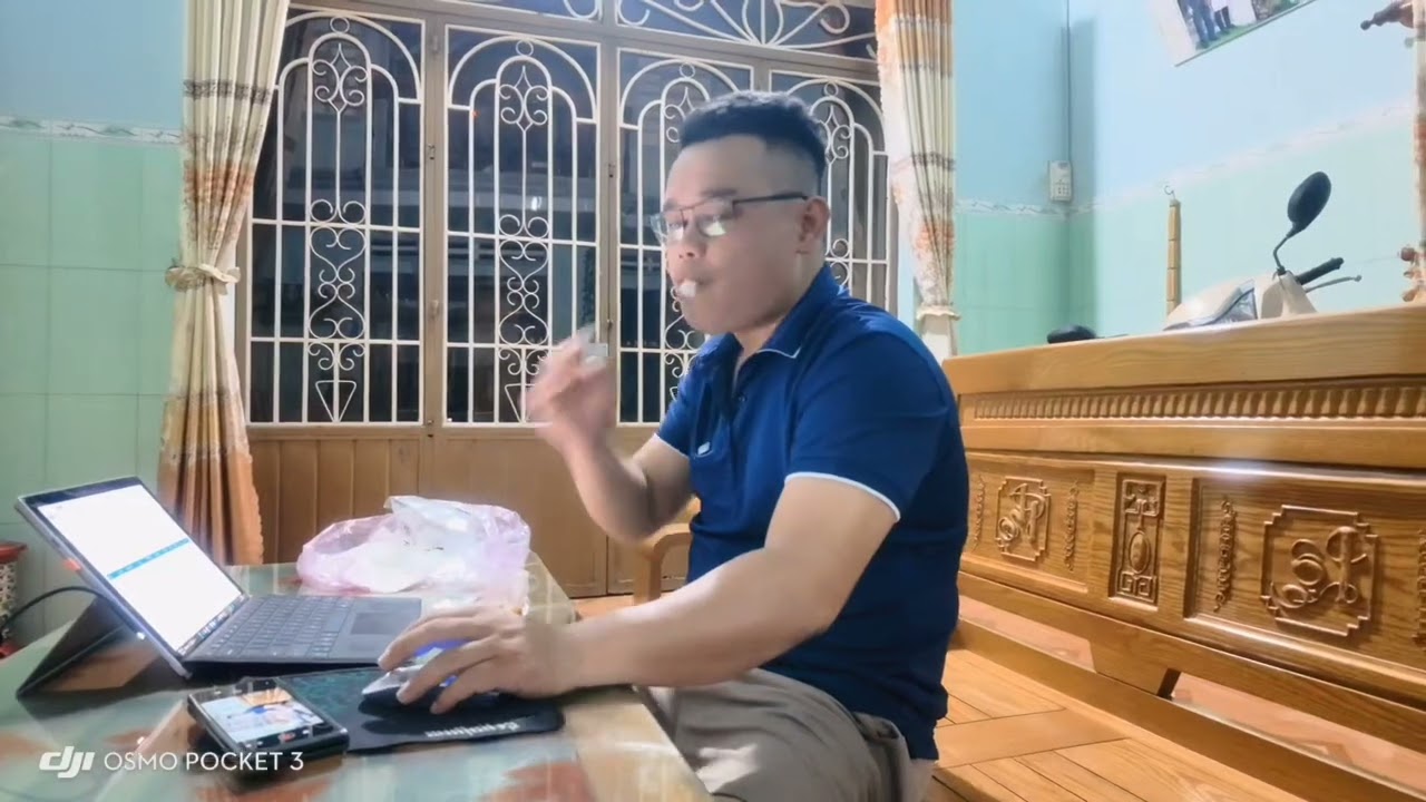 Bánh tráng chấm muối ướt siêu cay