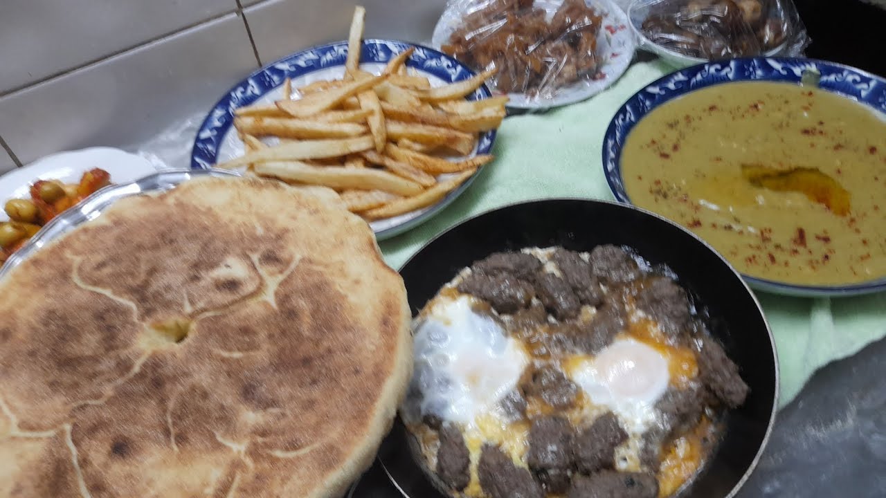 وجيو تشوف الفطور ديلي دهنار الخبز دمقيل وبصارة