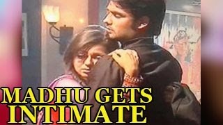 Madhubala GETS INTIMATE WITH RK in Madhubala Ek Ishq Ek Junoon 20th November 2012