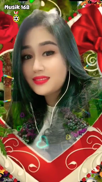 SIMALAKAMA -- Vita Alvia ( Triyani  )