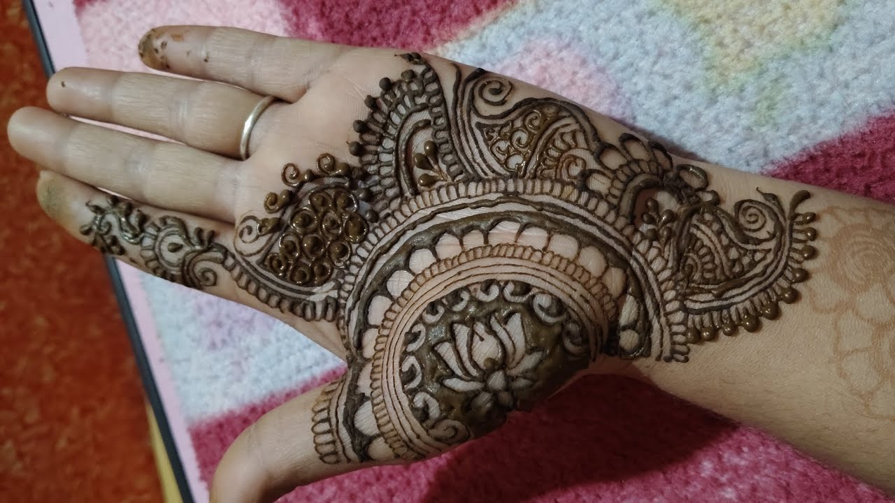 Beutiful mehndi designs 🌺🪄💫 🌺 Lotus mehandi designs #mehndi #mehndiart #viralvideo #sorts #trending 