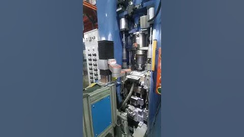 Next-Level Precision: 4-Axis Robotic Arm Masterfully Grips & Releases Rings!