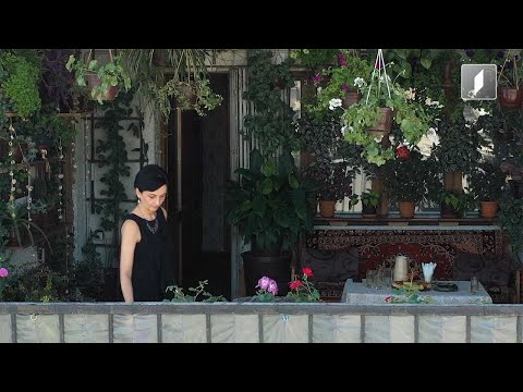 ბეტონის კორპუსებს შორის, აივანზე გაშენებული ბაღი - რუბრიკა O2 | ლიკა ხუნდაძის სიუჟეტი