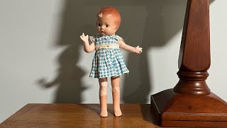 Unboxing an Effanbee Patsyette from the  1930s
