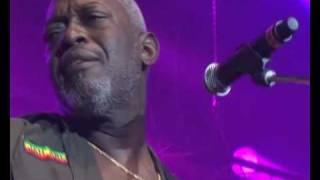 kassav live mwen viré.avi chords