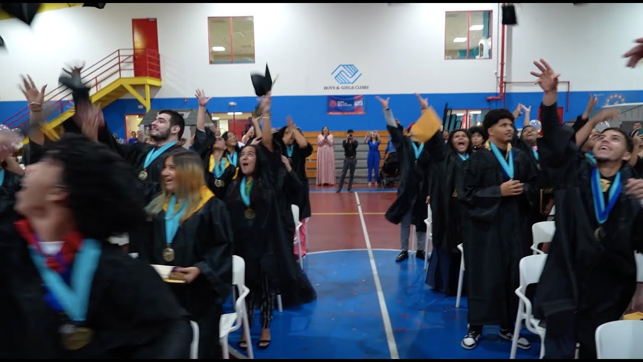 Graduación YouthBuild/ BGCPR 2023 - YouTube