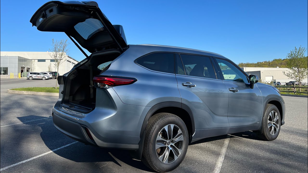 TOYOTA TIP! (Adjust your liftgate) YouTube