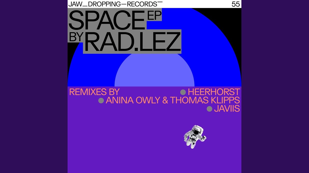 Obejrzyj Space w YouTube Obejrzyj Space w YouTube