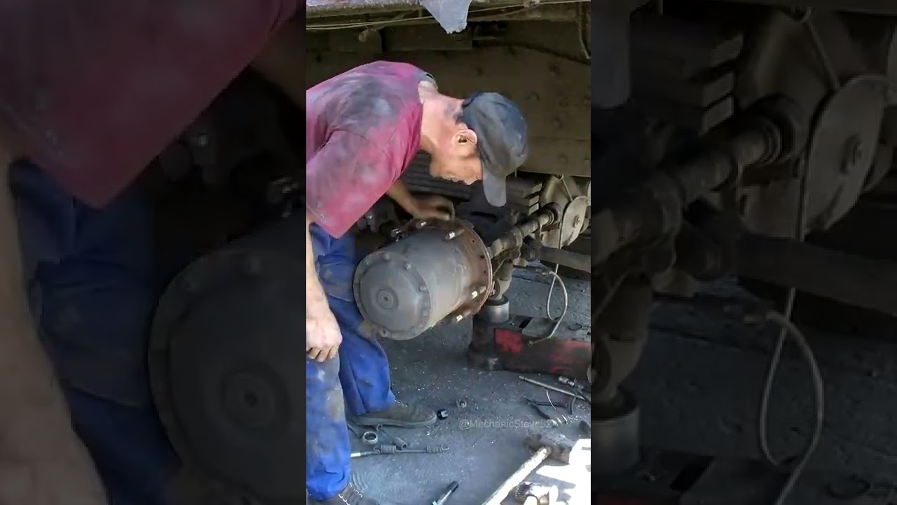 Self-made tools install truck brake camshaft seal.