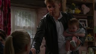 Robron - The Dingles Thank Robert For Saving Belle’s Life!