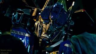 Optimus Prime Ve Cakal Karsilasiyor