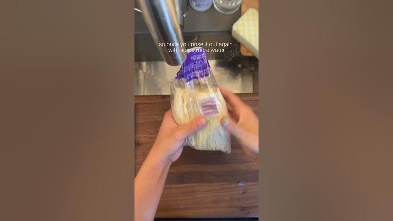 Did you know this about enoki mushrooms 🍄