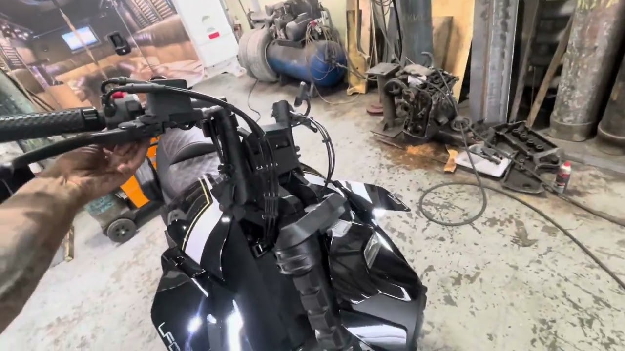 LFC 700 установка нового выхлопа с заслонкой и установил фары от Прошки https://t.me/FreeRidernoclub