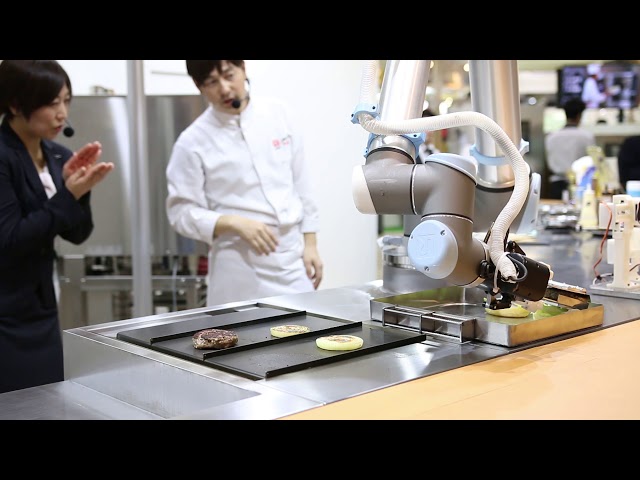 Prototype】シェフコラボロボット_201902 - YouTube