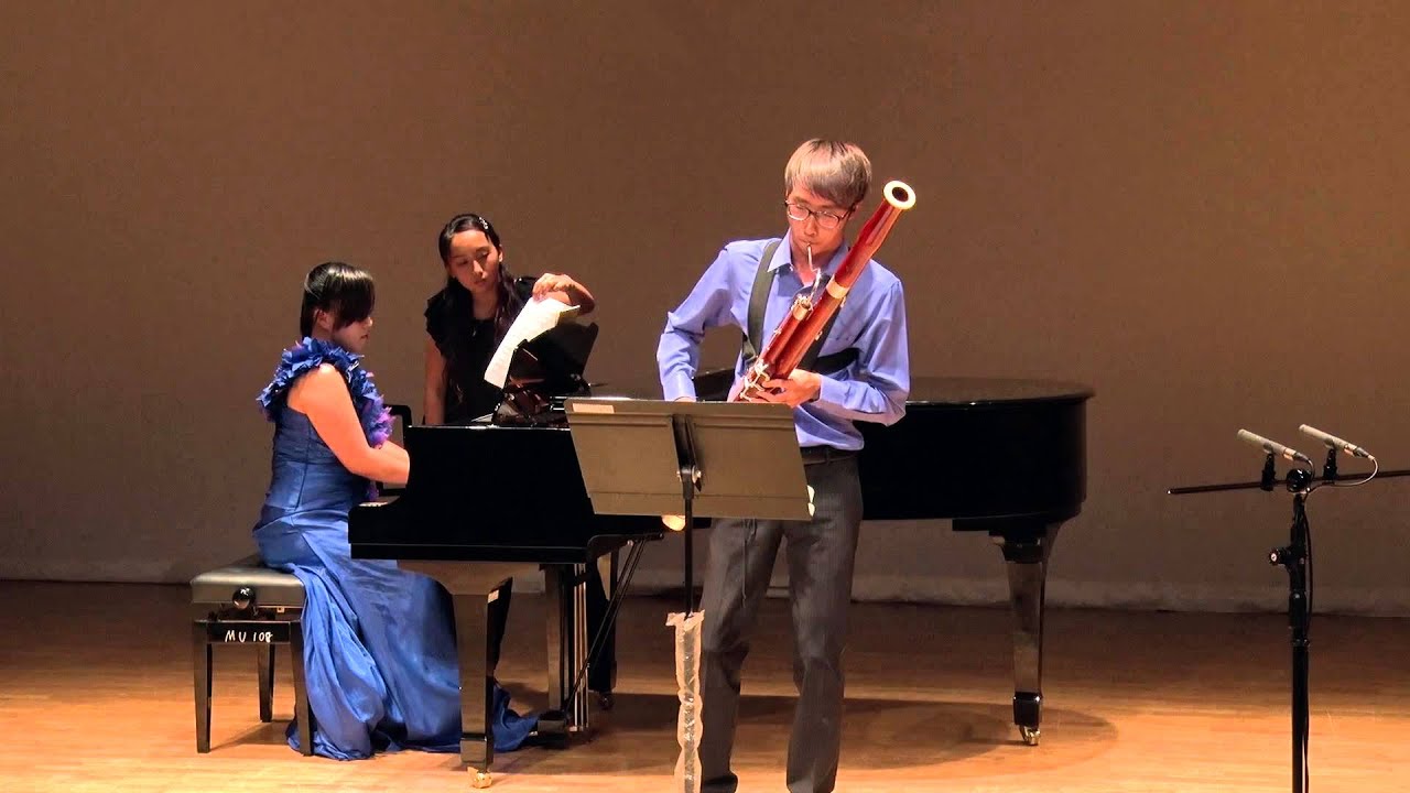 H  Eccles - Sonata in e minor I  Largo