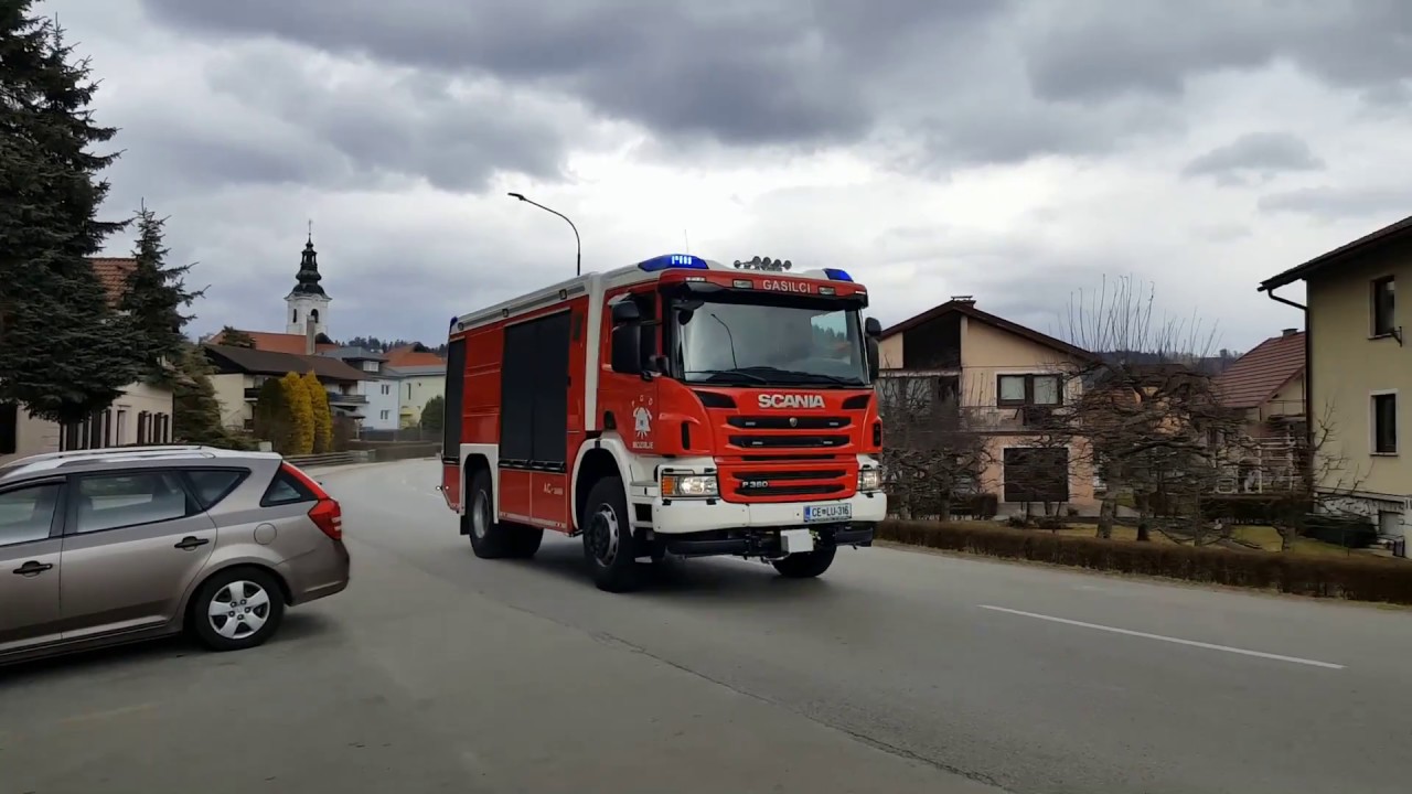 Prihod nove gasilske avtocisterne AC 24/60 v Mozirje