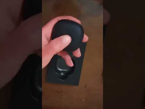      2  من افضل السماعات في الفئة العليا بخاصية عزل صوت قوية