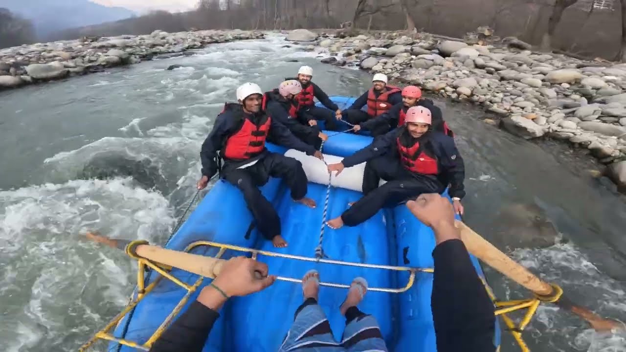 River rafting Kullu (Himachal] India ke sabse popular adventure #riverrafting #youtube #viral 