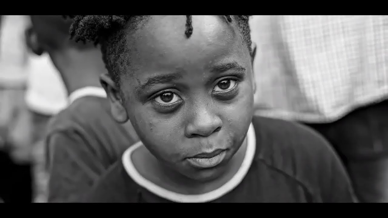 TEAM BASERON MAKAKU MBWA ( PATERNE MAESTRO, YA JEAN, MC BABA, …)CLIP OFFICIEL