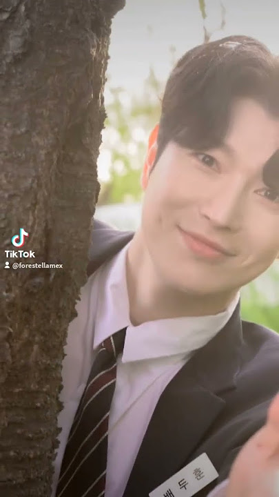 BAE DOO HOON de Forestella @official_fore https://vm.tiktok.com/ZM2RVRkJb/