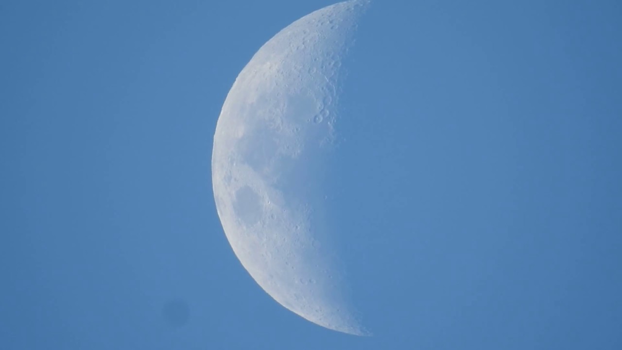 20170402T1600 X83 moon 37.6% - YouTube