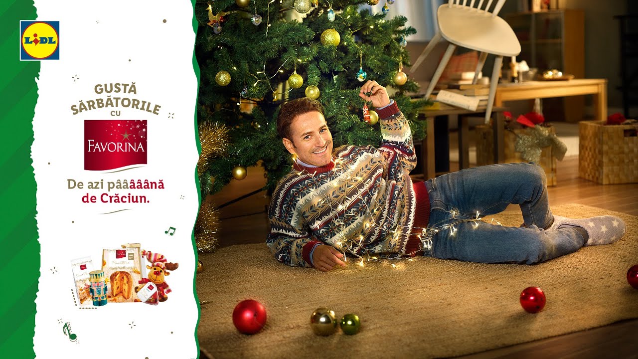 Favorina • ...uuuumple bradul cu beteală