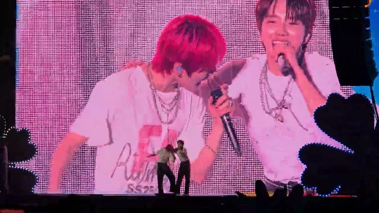 BOYNEXTDOOR - SERENADE [Weverse Con Festival 2025]