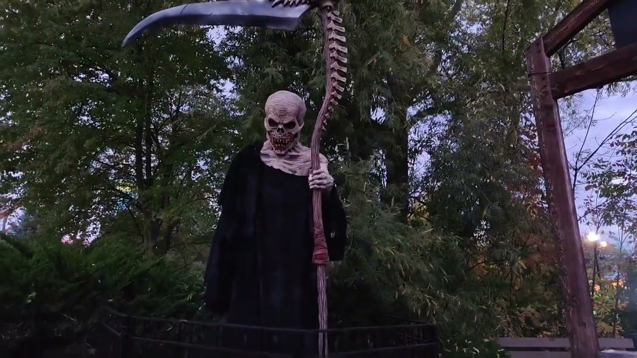 Canada's Wonderland Halloween Haunt 25 Scare Zones