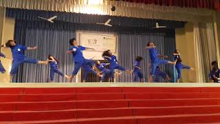 Awesome group dance aur hu