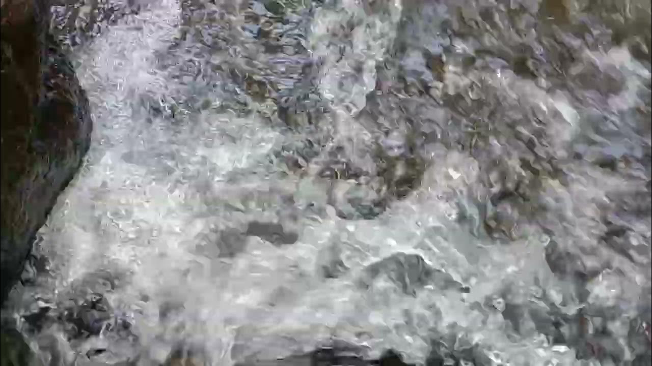 dreaming-of-crossing-a-river-with-clear-water-most-clear-water-river