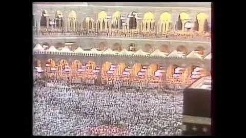 من أروع ما قرأ الشيخ علي الحذيفي عام 1401 هـ تلاوة من سور القمر ـ الرحمن- الواقعة- الحديد