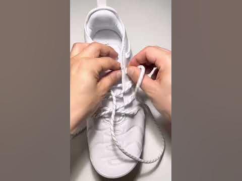 vapormax lace