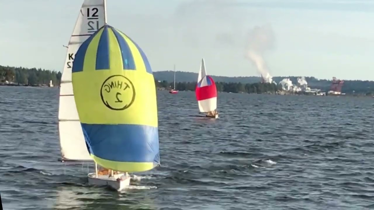 Nanaimo Mini 12 sailing Dec 15 2023.